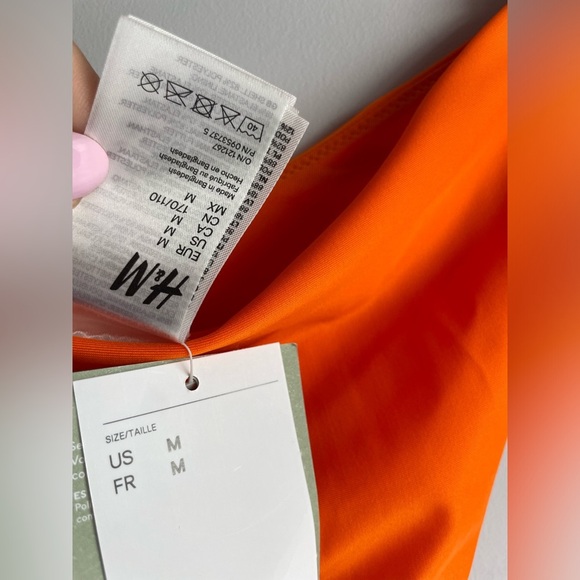 H&M Brazilian Cut Bikini Bottom - Picture 4 of 4